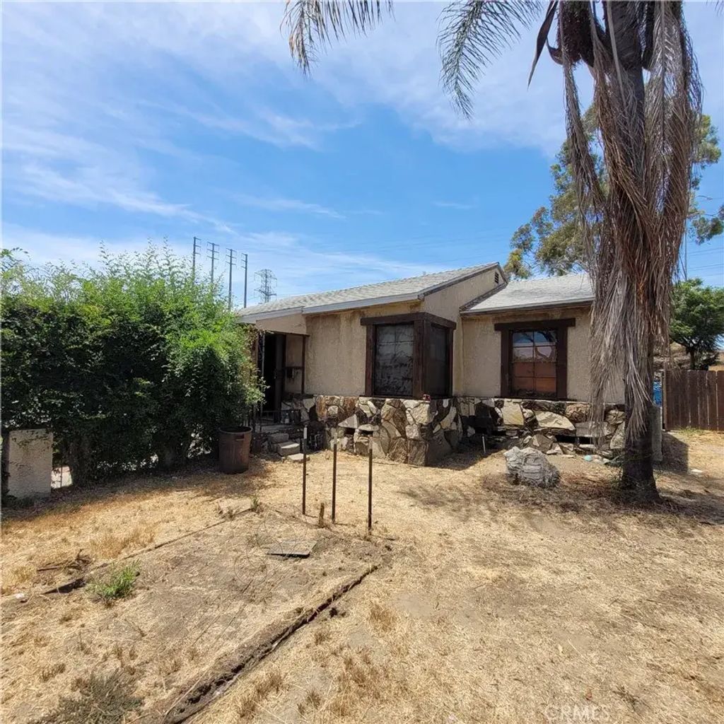3773 Delta, Long Beach