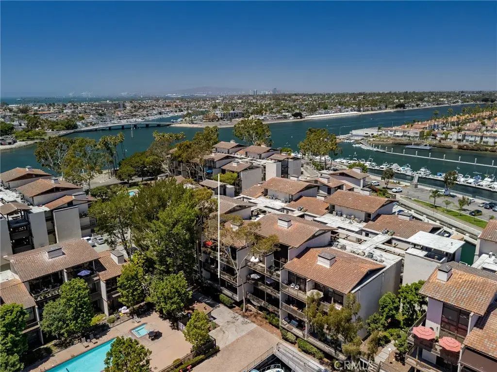 5116 Marina Pacifica North, Long Beach