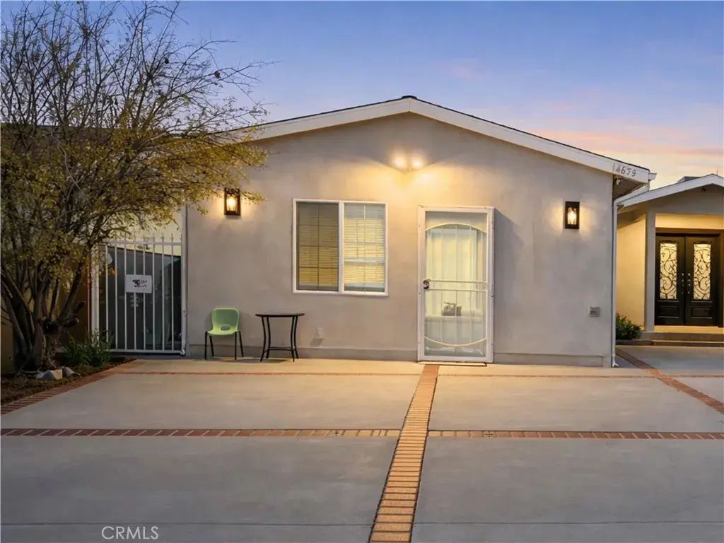 14673 Clymer St, Mission Hills (san Fernando)