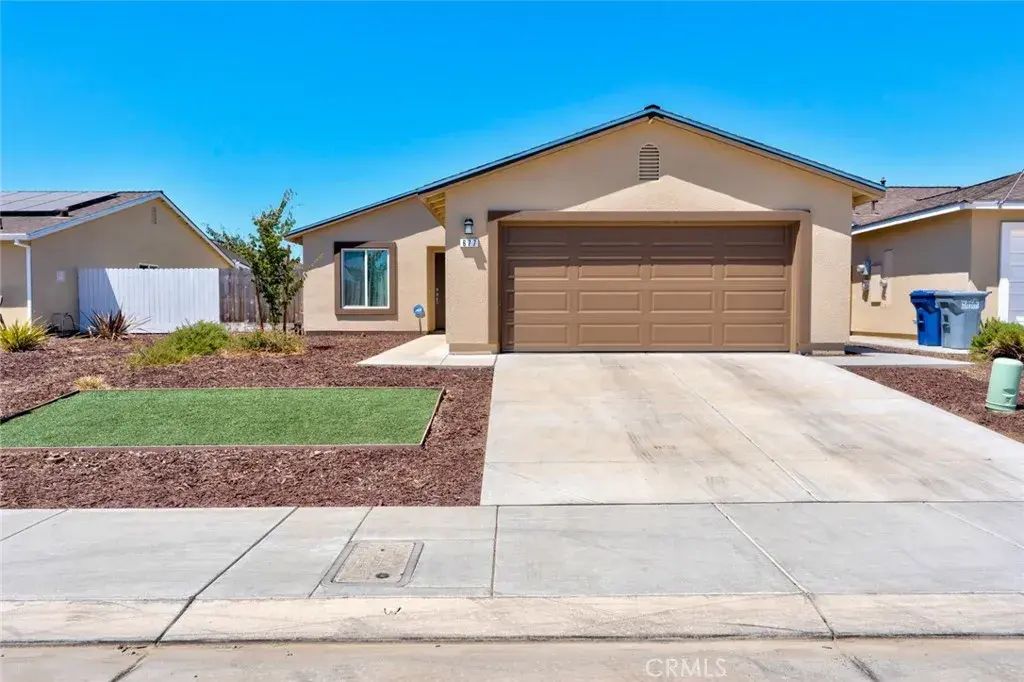 677 Mackenzie Court, Merced