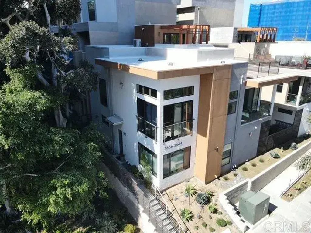 3642 7th. Ave., 