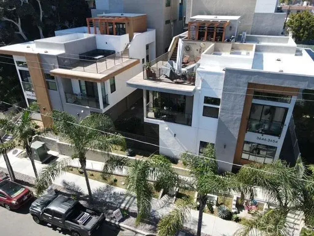 3642 7th. Ave., 