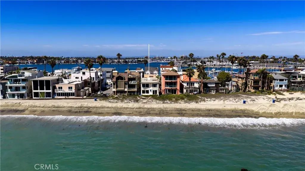 6911 E Seaside, Long Beach