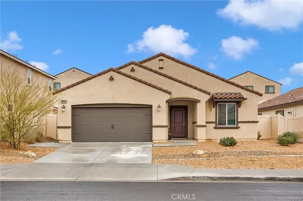 16811 Desert Star Street, Victorville