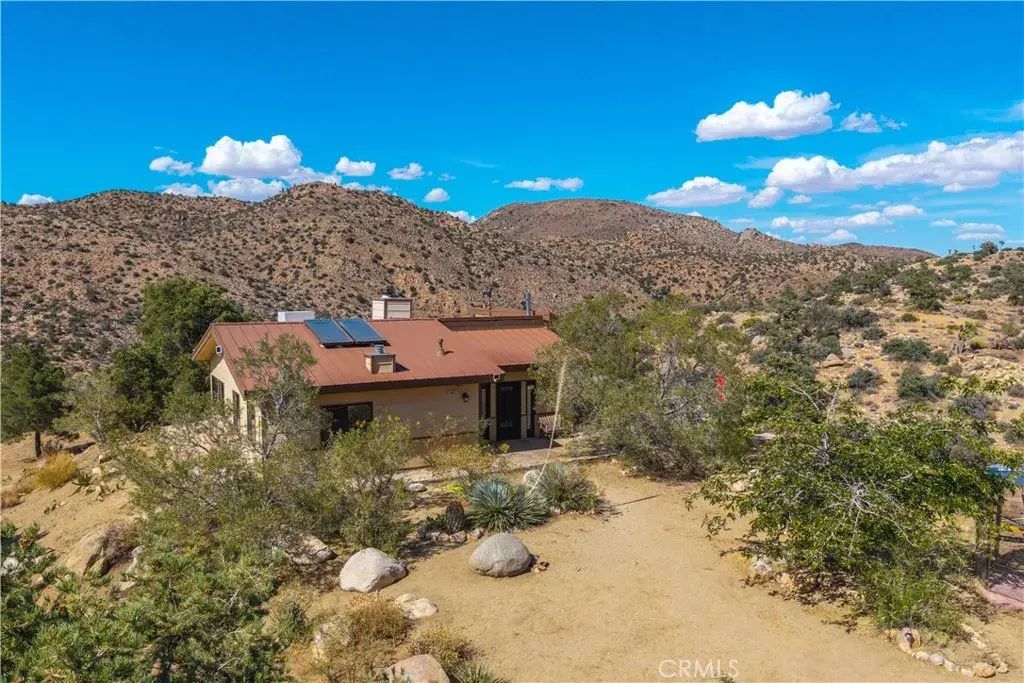 48620 Madison Road, Pioneertown