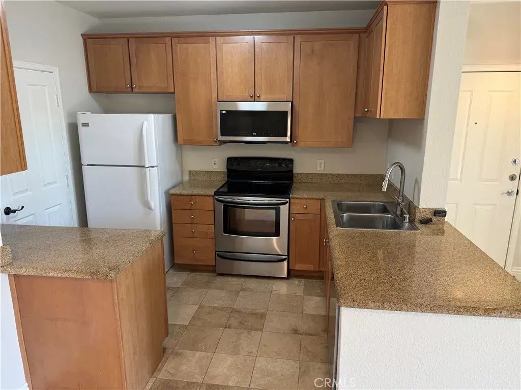 22681 Oakgrove 328, Aliso Viejo