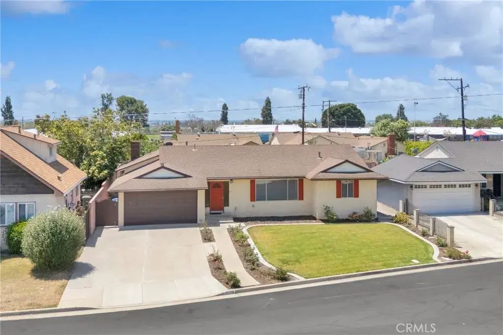 15710 Formby, La Mirada