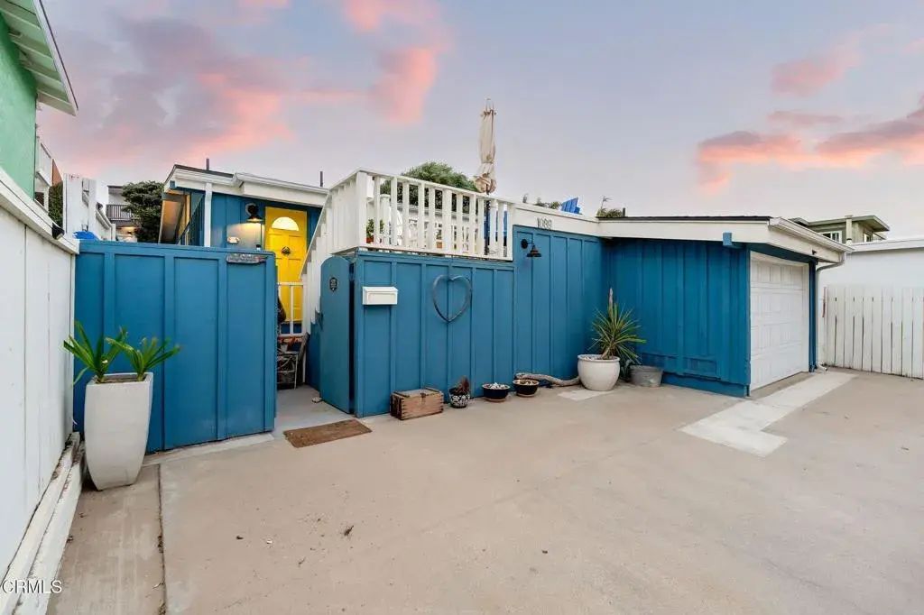 1089 Belfast Lane, Ventura