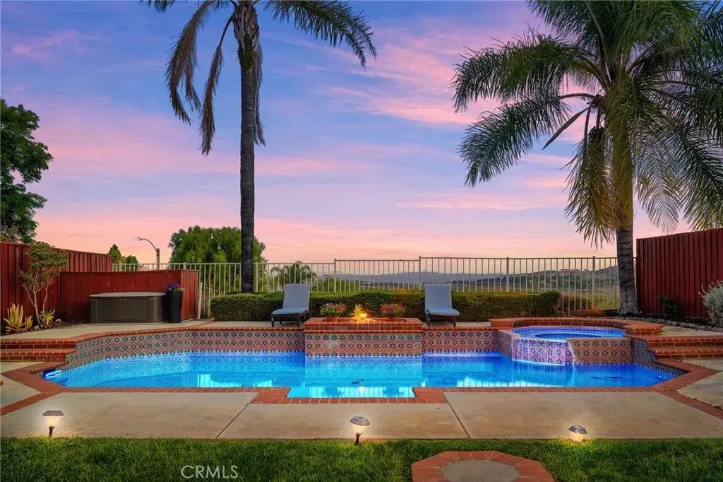 18541 Olympian Court, Canyon Country