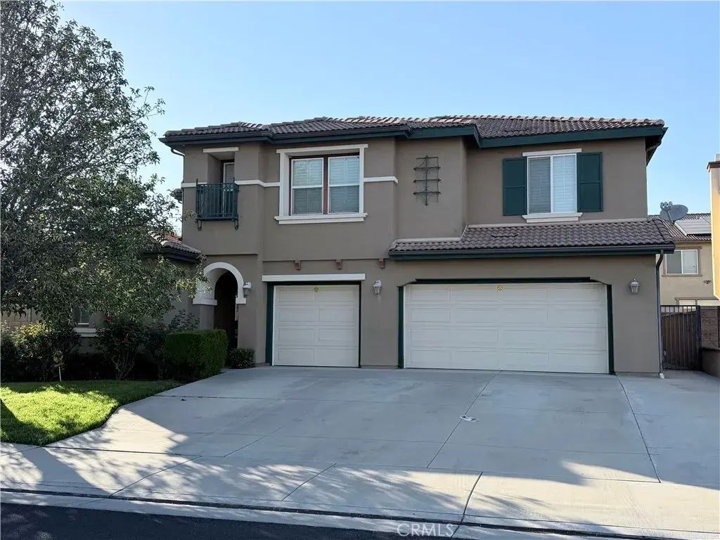 13682 Perry Ann Circle, Eastvale