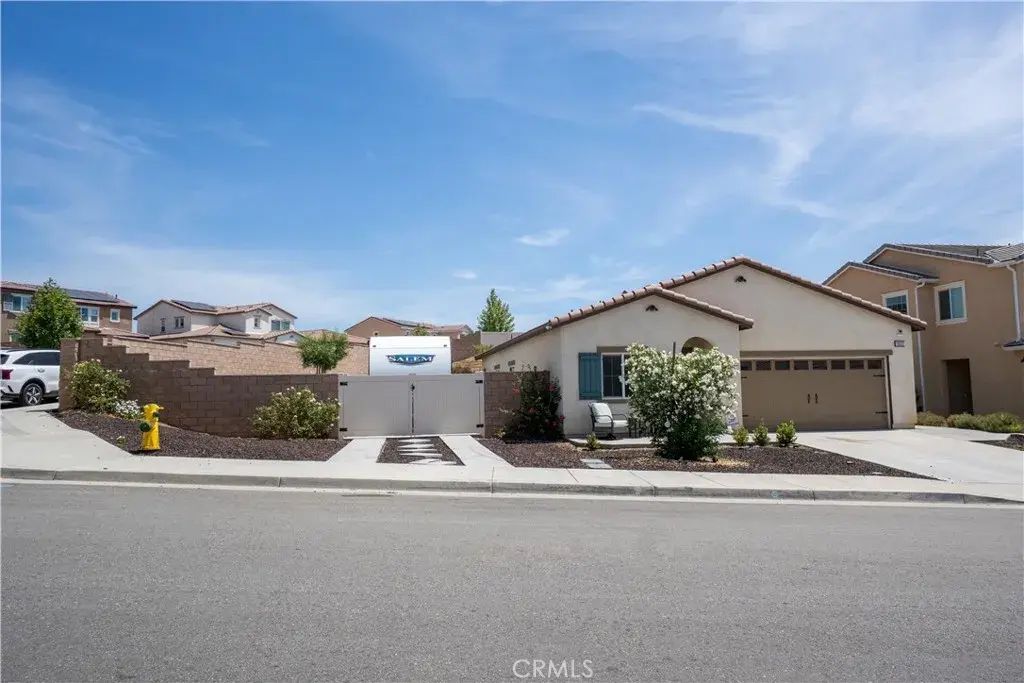 35227 Price, Beaumont