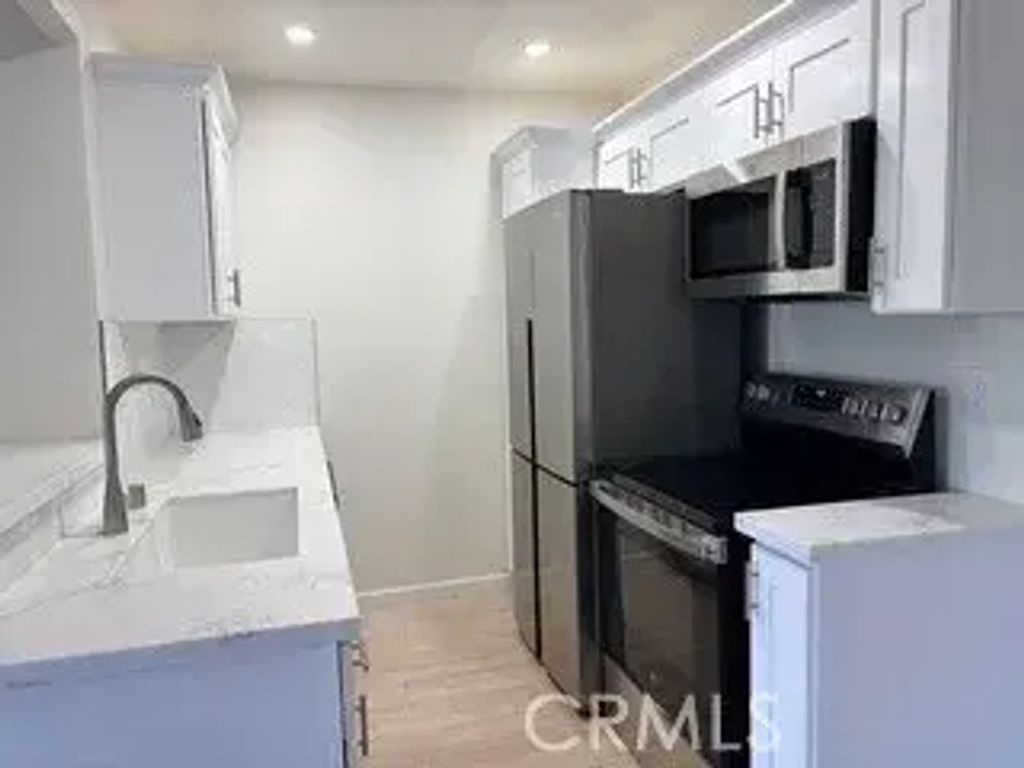8163 Redlands 72, Playa Del Rey