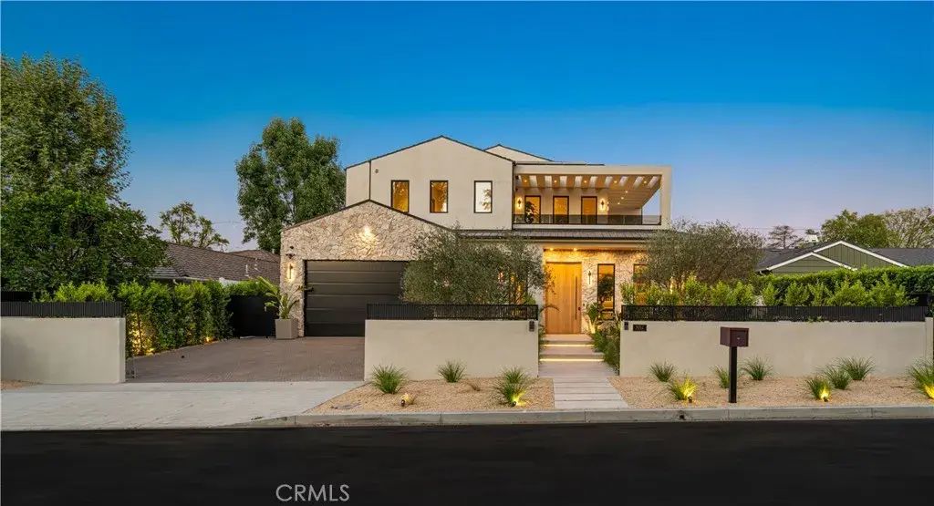 5012 Odessa Avenue, Encino
