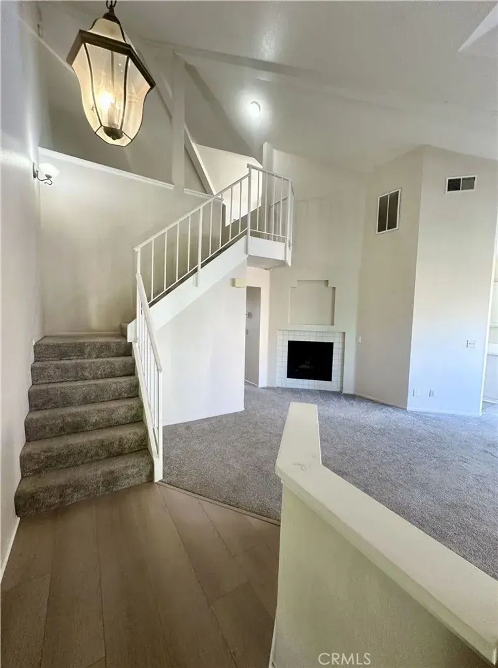 18107 Erik Court 464, Canyon Country