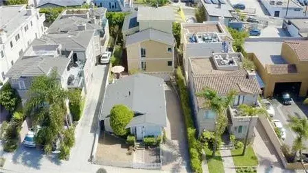 834 15th, Hermosa Beach