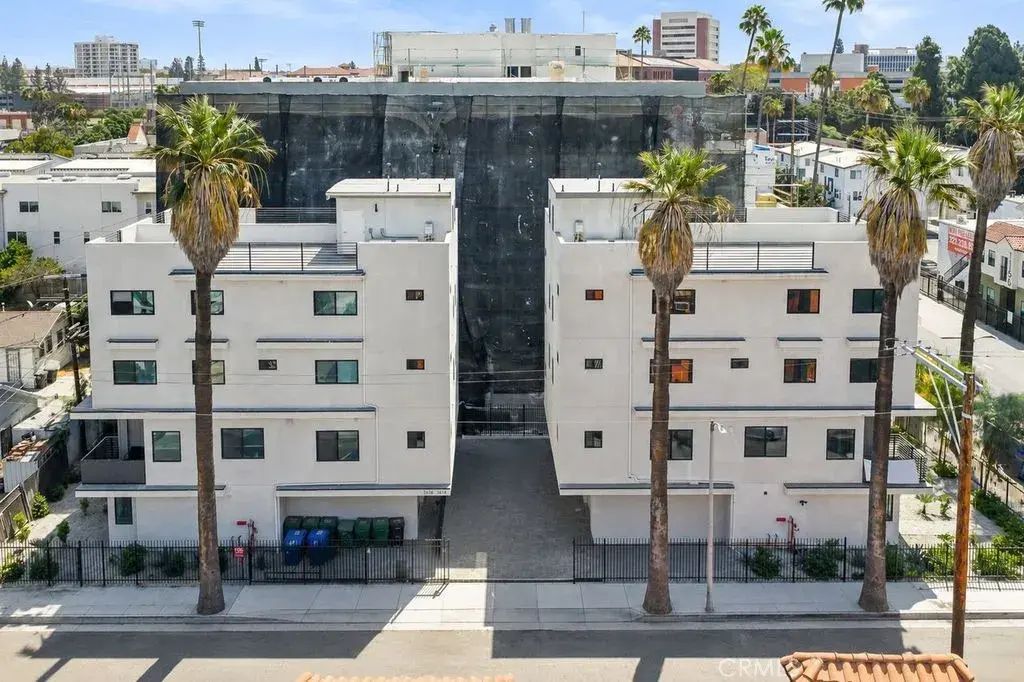 1171 W 36th Pl, Los Angeles
