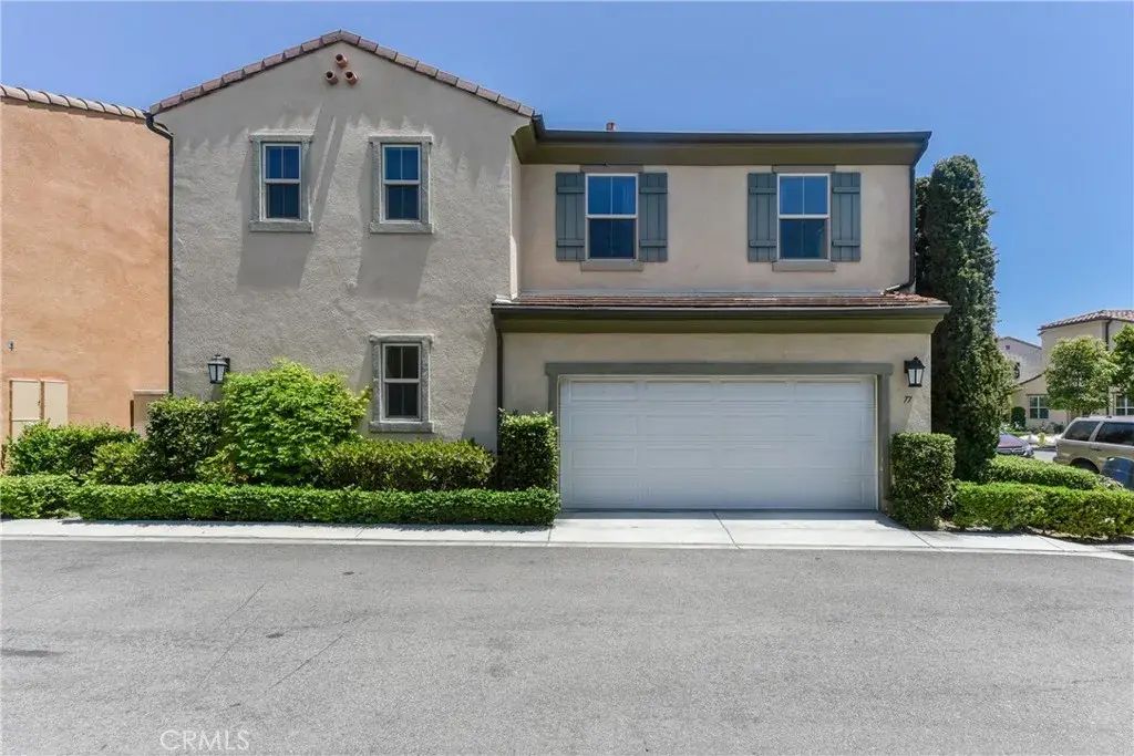 77 Keepsake 44, Irvine