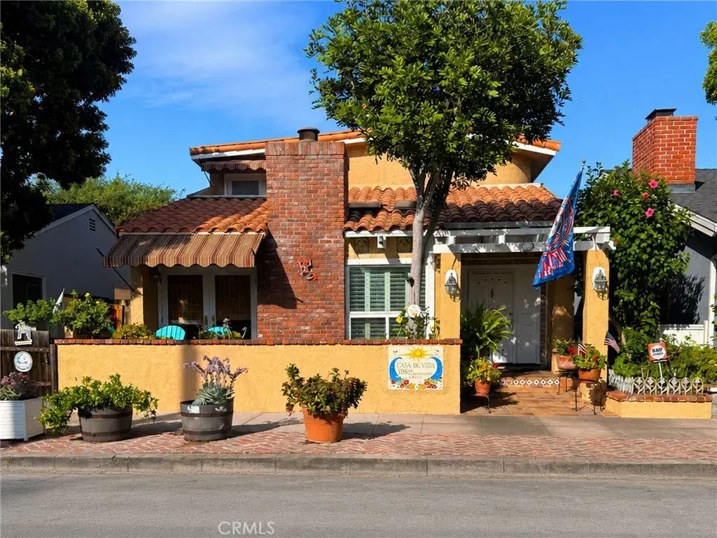 108 Morningside, Manhattan Beach