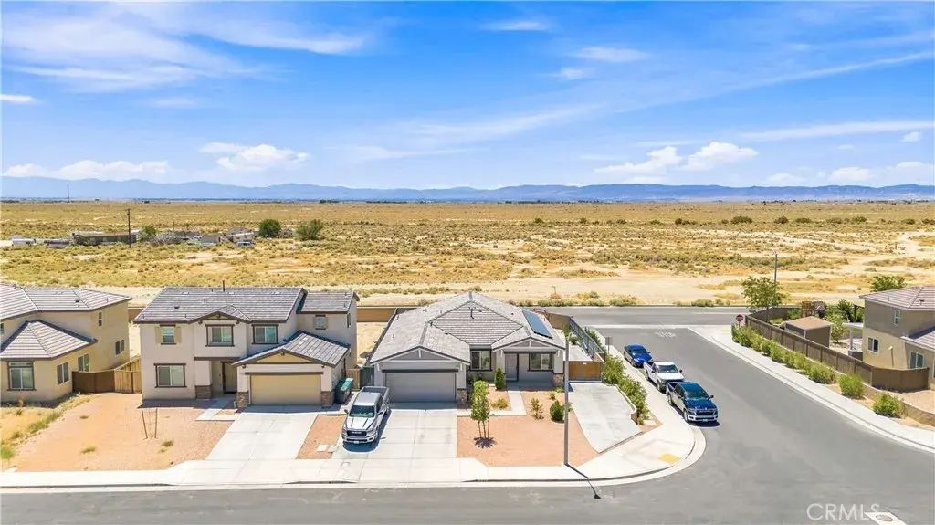 3128 Desert Cloud, Rosamond