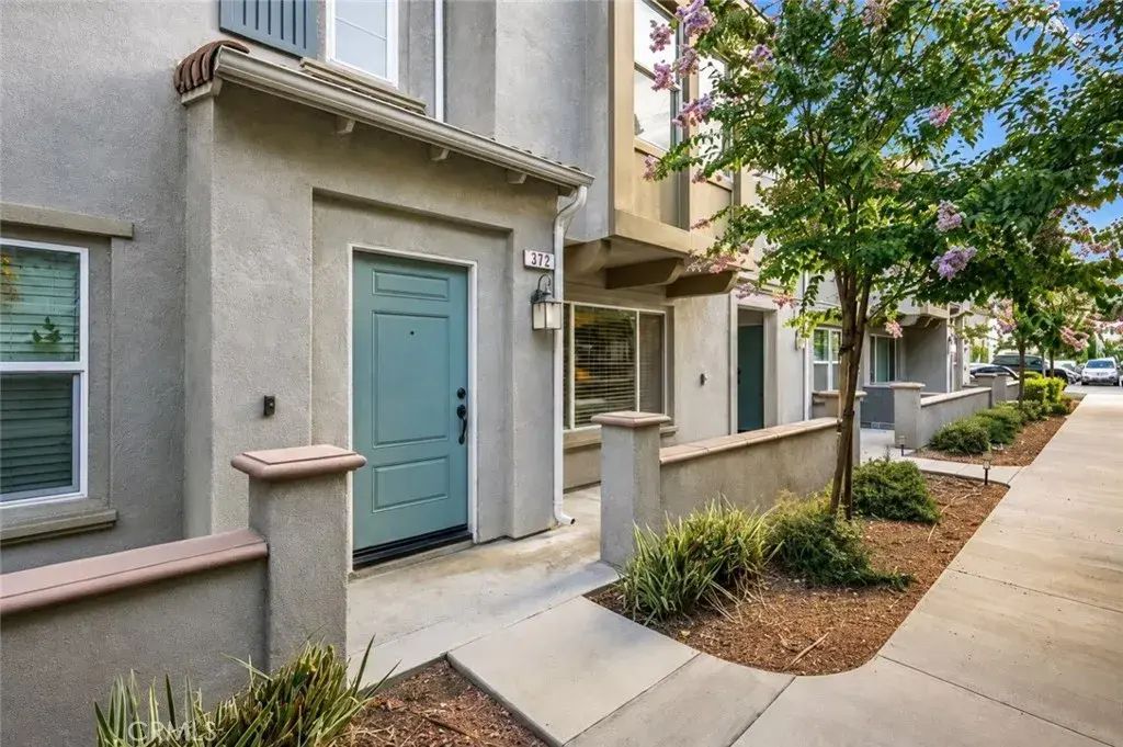7155 Citrus 372, Fontana