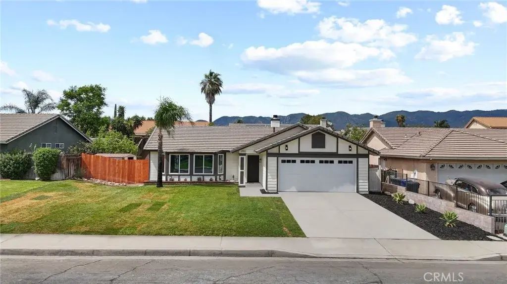 2402 W Sunrise Drive, Rialto