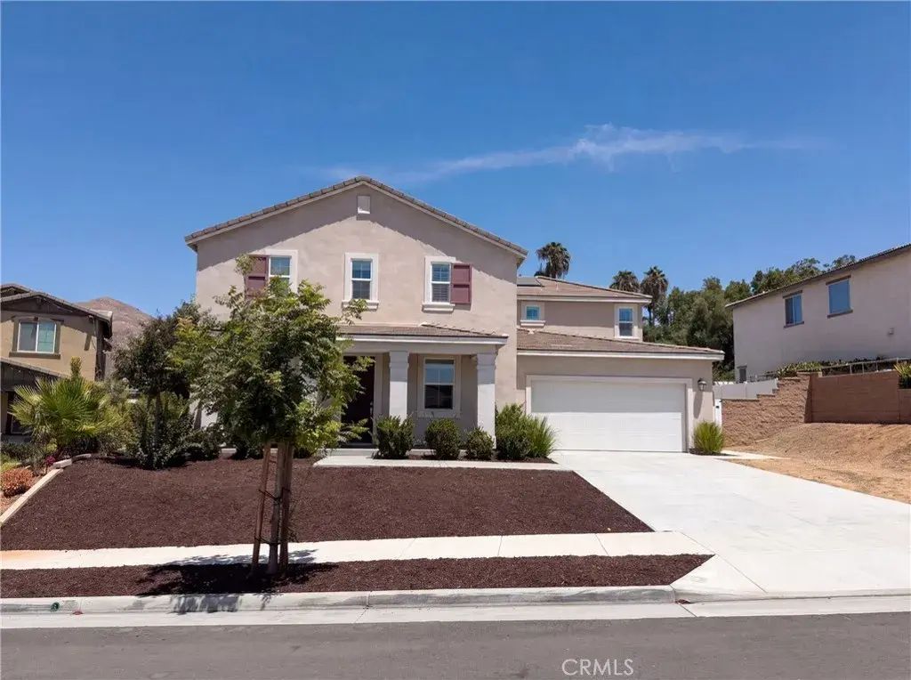6593 Zion, Jurupa Valley