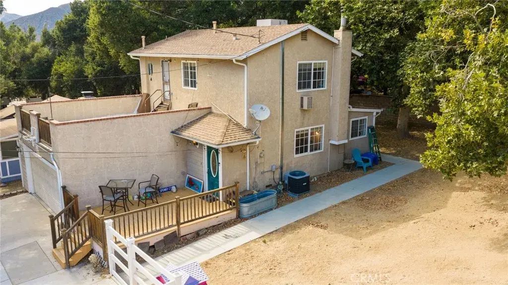 15609 Spunky Canyon, Green Valley
