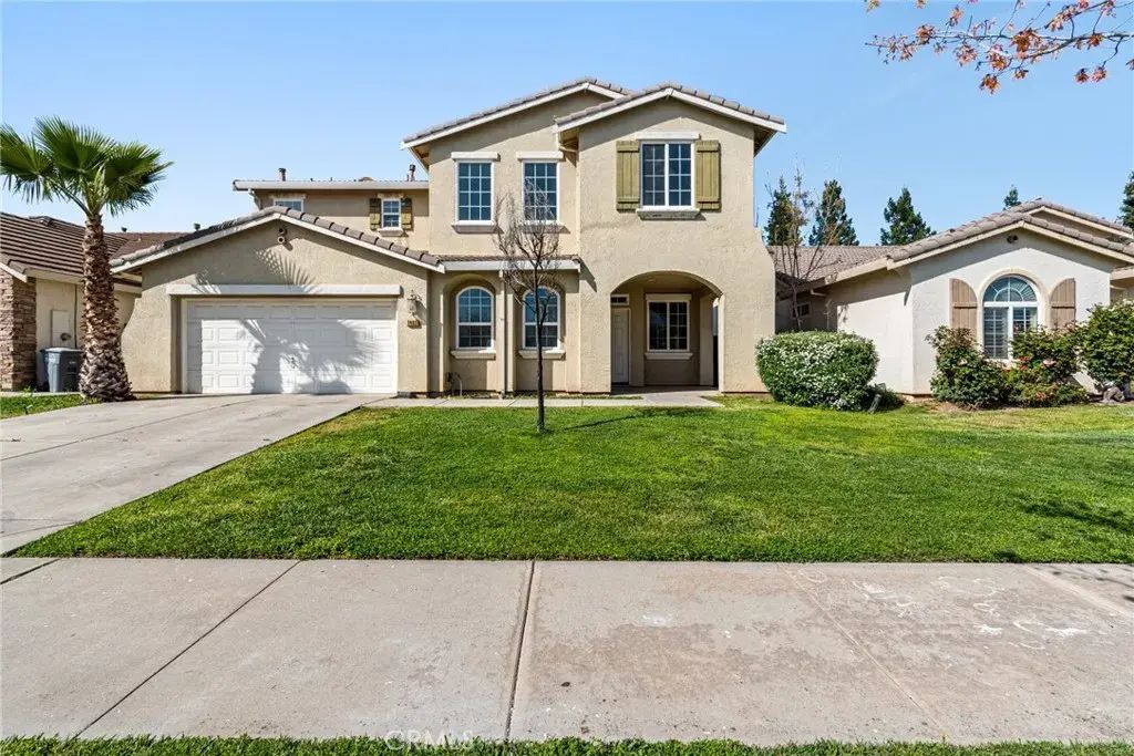1463 Esplanade, Merced