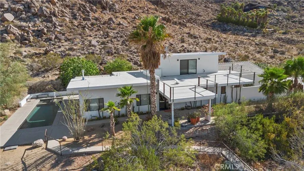 7240 Canyon Road, 29 Palms