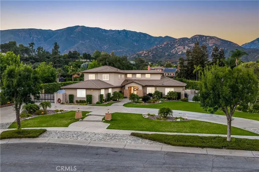 4161 New Hampshire Avenue, Claremont