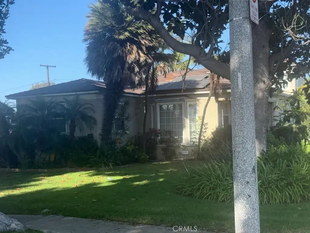 9532 S 4th, Inglewood