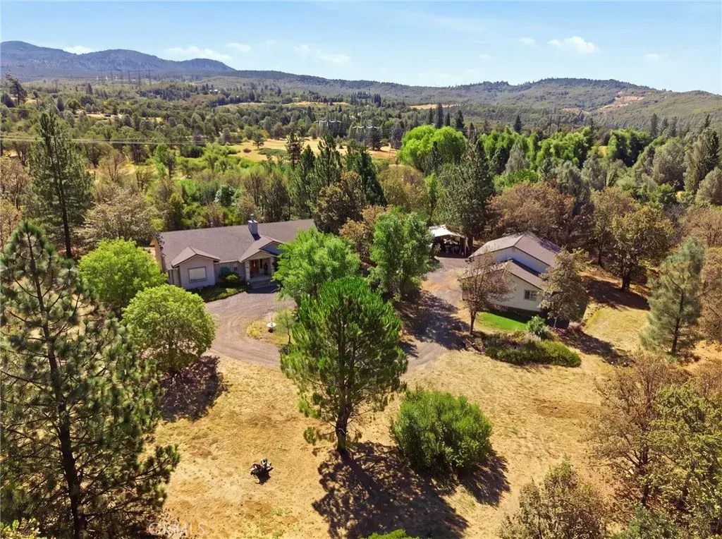 29529 Ca 299 East, Round Mountain
