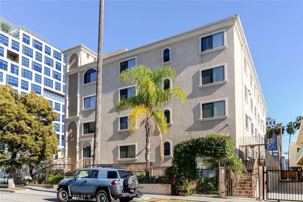 1466 Tamarind Avenue 401, Los Angeles