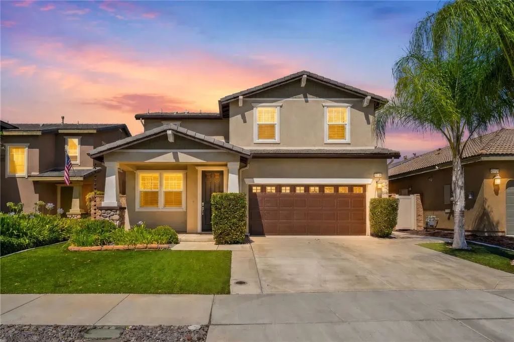 37749 Fiesta Flower, Murrieta