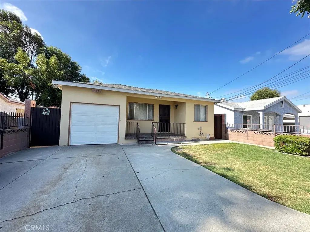 12214 Cambrian Court, Artesia