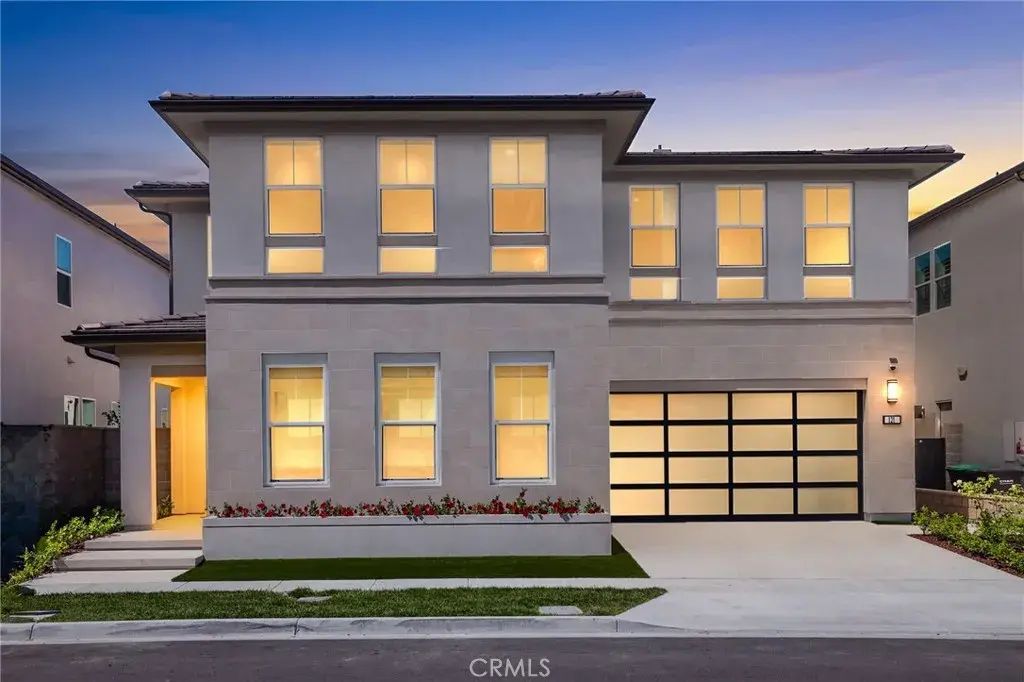 121 Sweet Juniper, Lake Forest