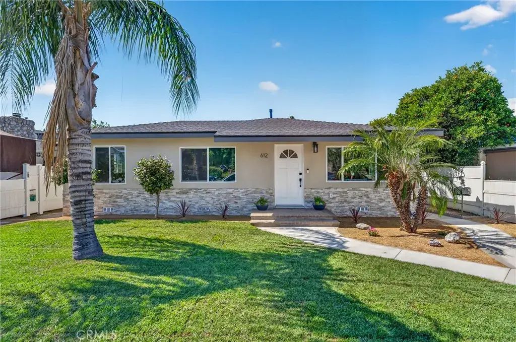 612 E Colorado Boulevard, Monrovia