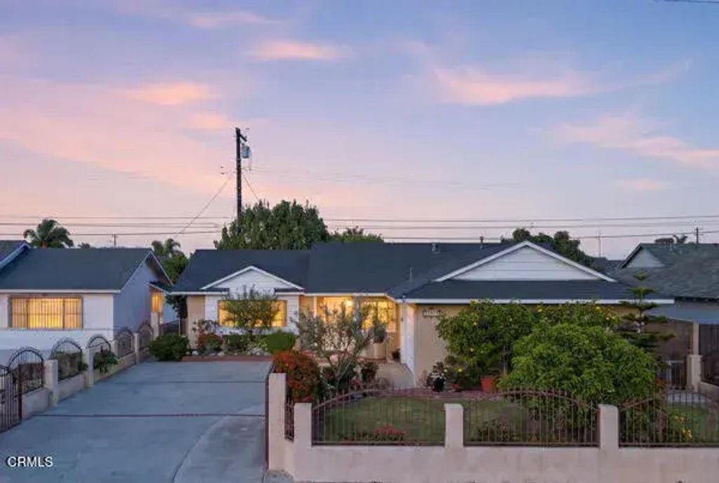 4620 S J Street, Oxnard