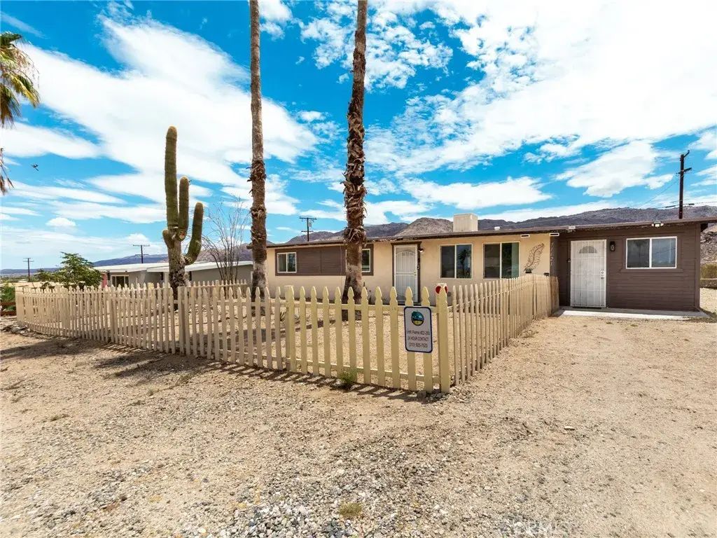 71621 Juanita Dr, 29 Palms