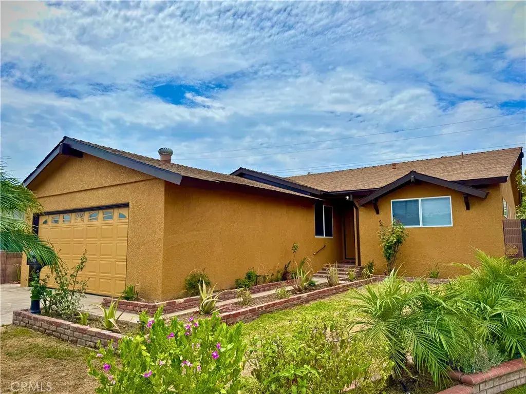 17809 Thornlake, Artesia