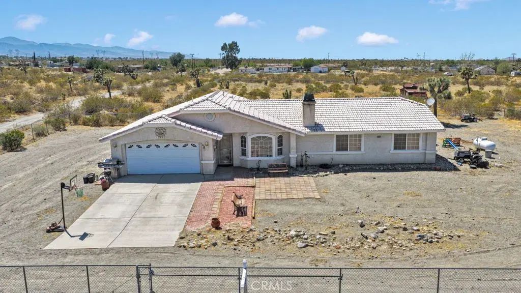 13014 Riggins Road, Phelan