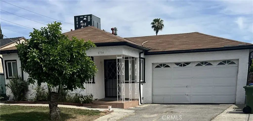 5754 Ensign, North Hollywood