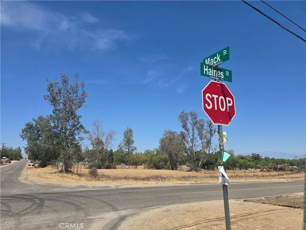 20495 Haines, Perris