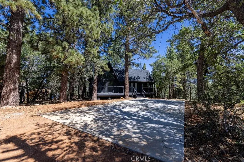 1592 Trinity Court, Big Bear City