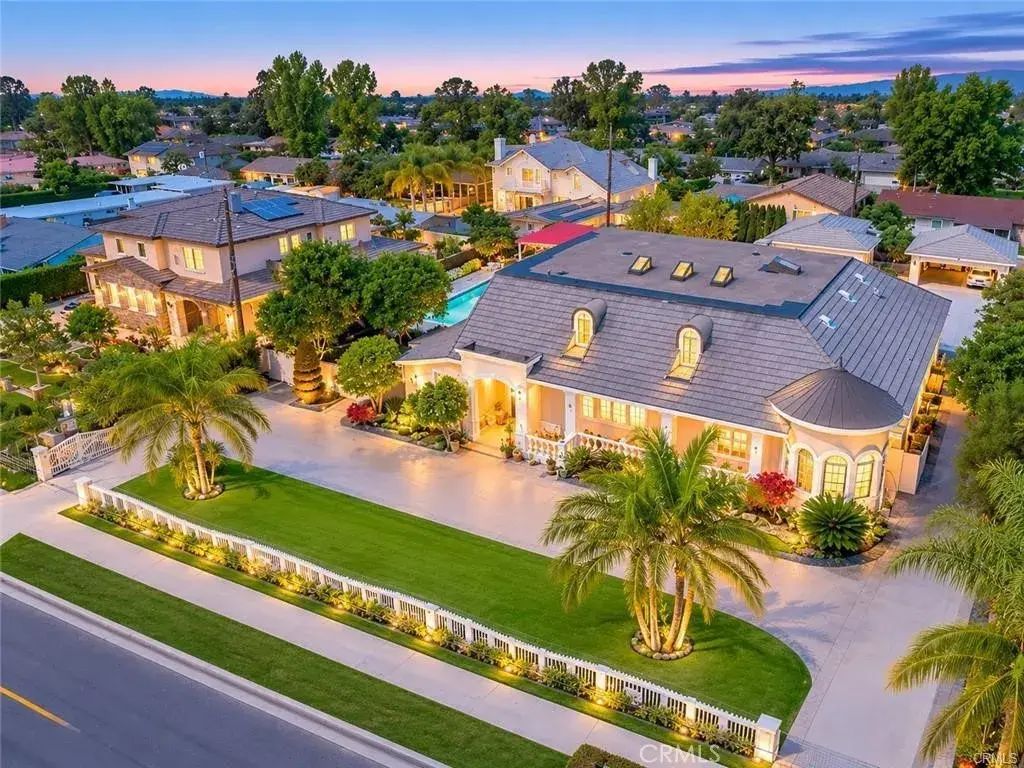 2431 S 2nd Avenue, Arcadia