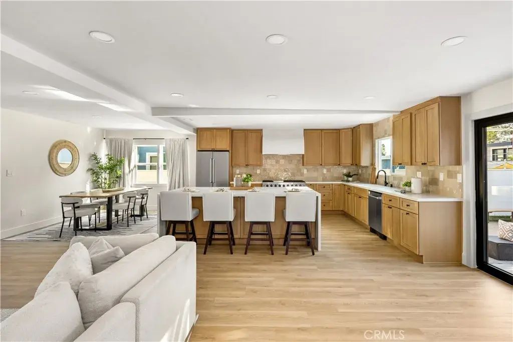 3635 Conquista, Long Beach