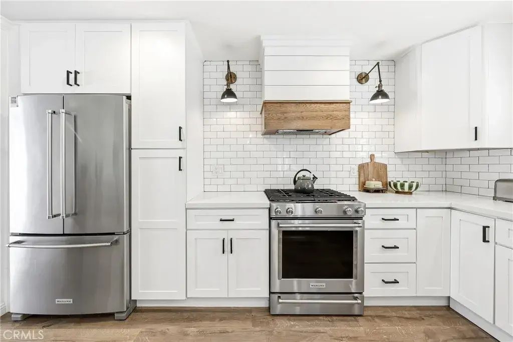 306 Campbell Lane, Costa Mesa