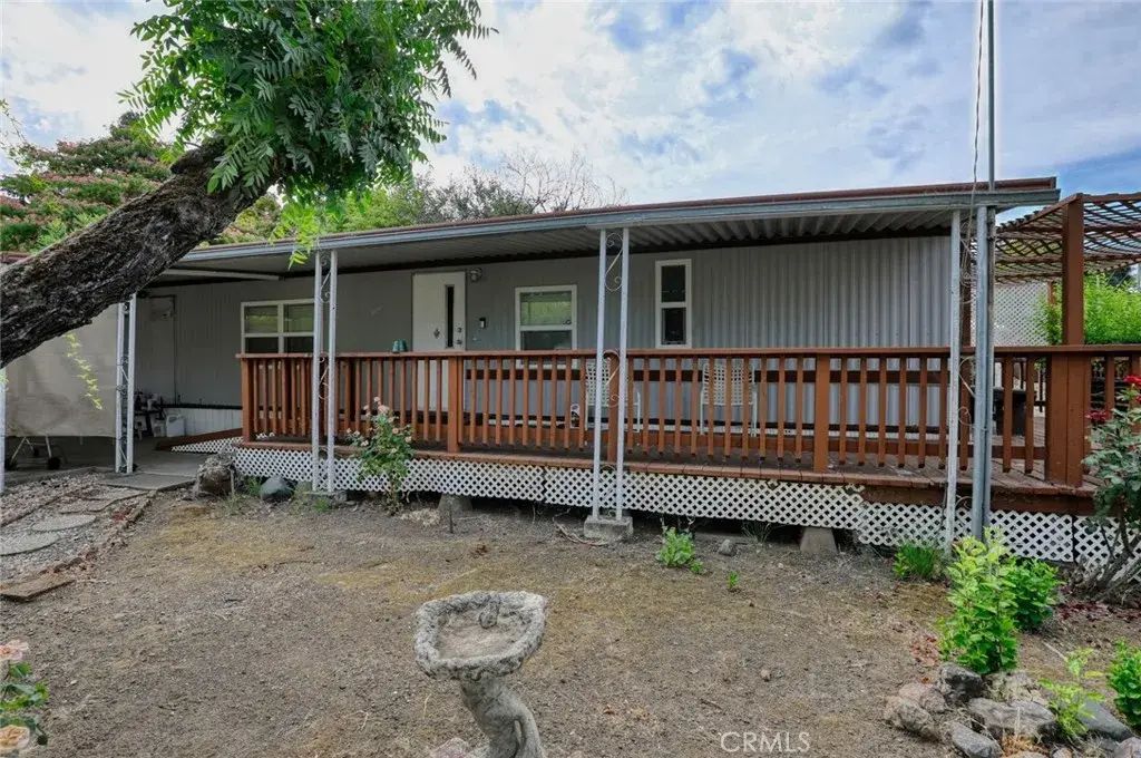 6344 E Highway 20, Lucerne