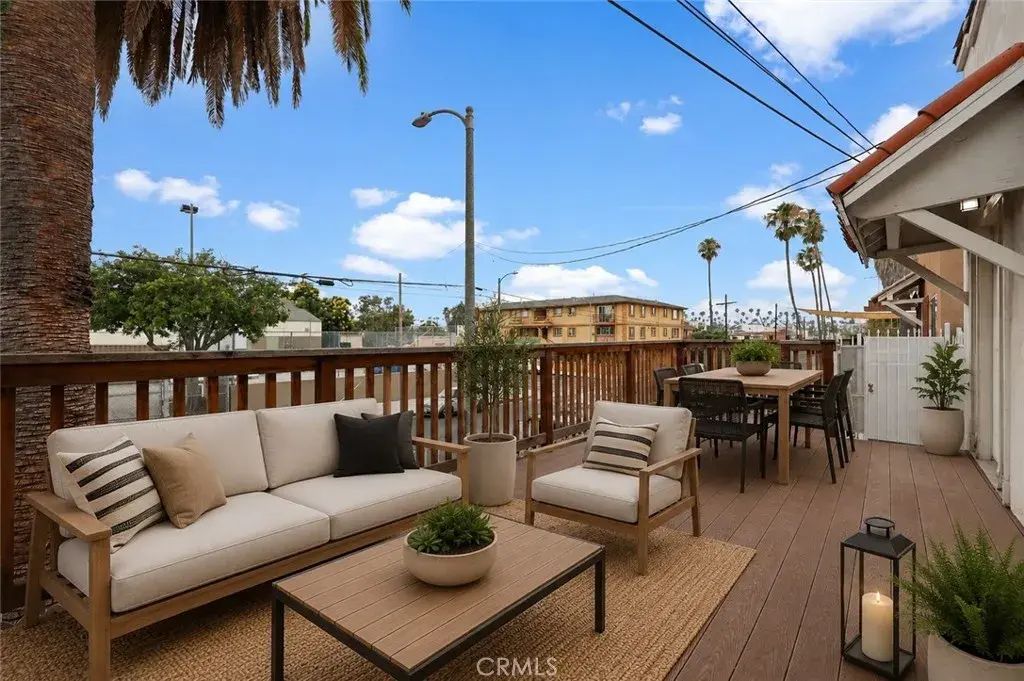2989 W 12th Street, Los Angeles