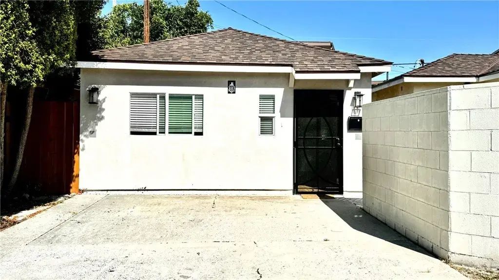 3117 Newton, Torrance